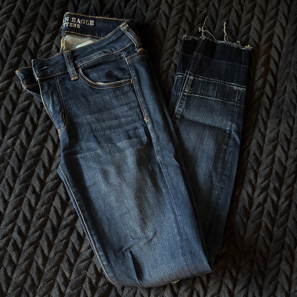 American Eagle Outfitters Dark Blue Jeans